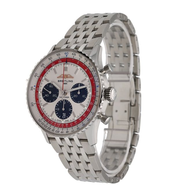 Breitling Navitimer B01 Chronograph 43 AB0138 Image 2